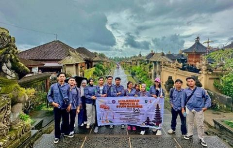 KKN di Desa Adat Penglipuran: Studi Budaya di Bangli, Bali, Indonesia