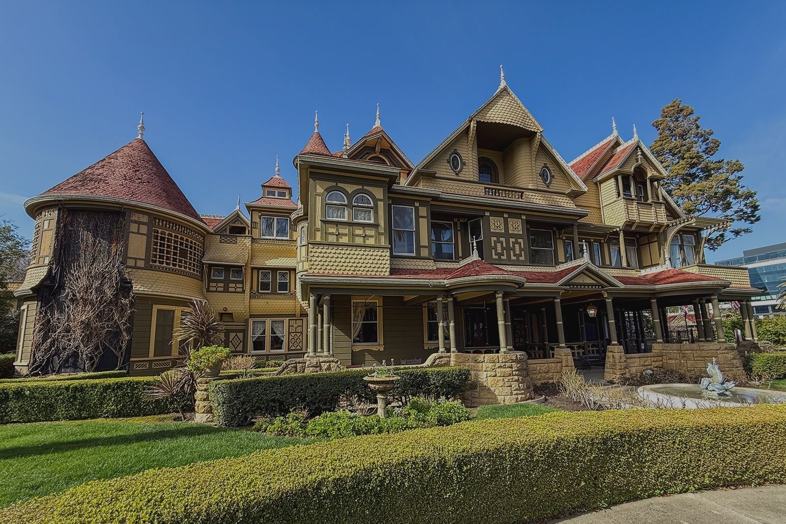 Winchester Mystery House: Menyingkap Misteri Rumah Paling Unik di San Jose